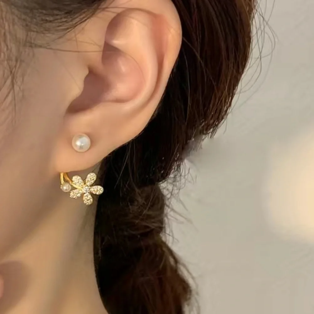 NWT Golden faux-pearl zircon flower elegant ear-climber two-ways new with tags